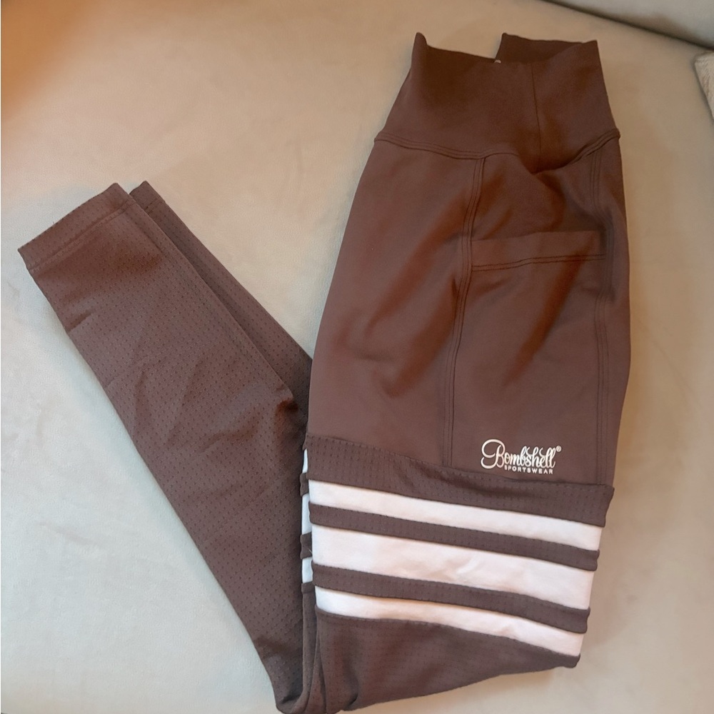 Brown bombshell sportswear leggings size XS